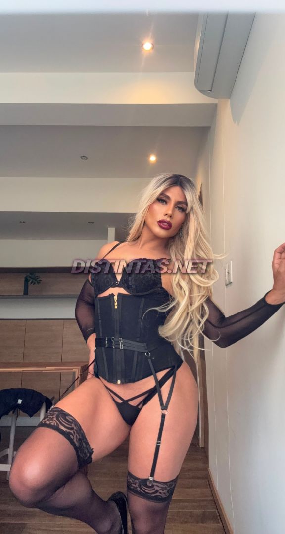 Roxanna fox
