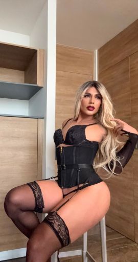 Roxanna fox
