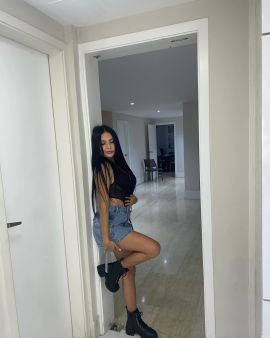 CARO GOITIA