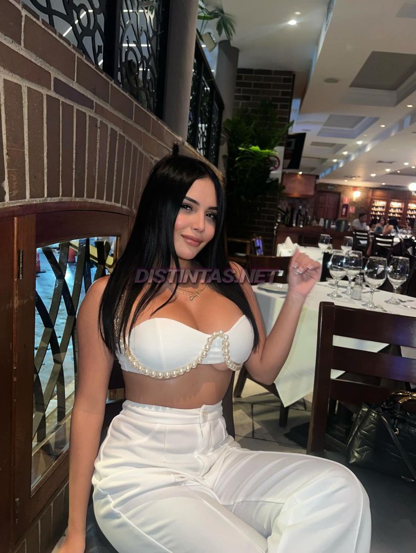 CARO GOITIA