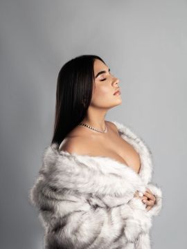 CARO GOITIA