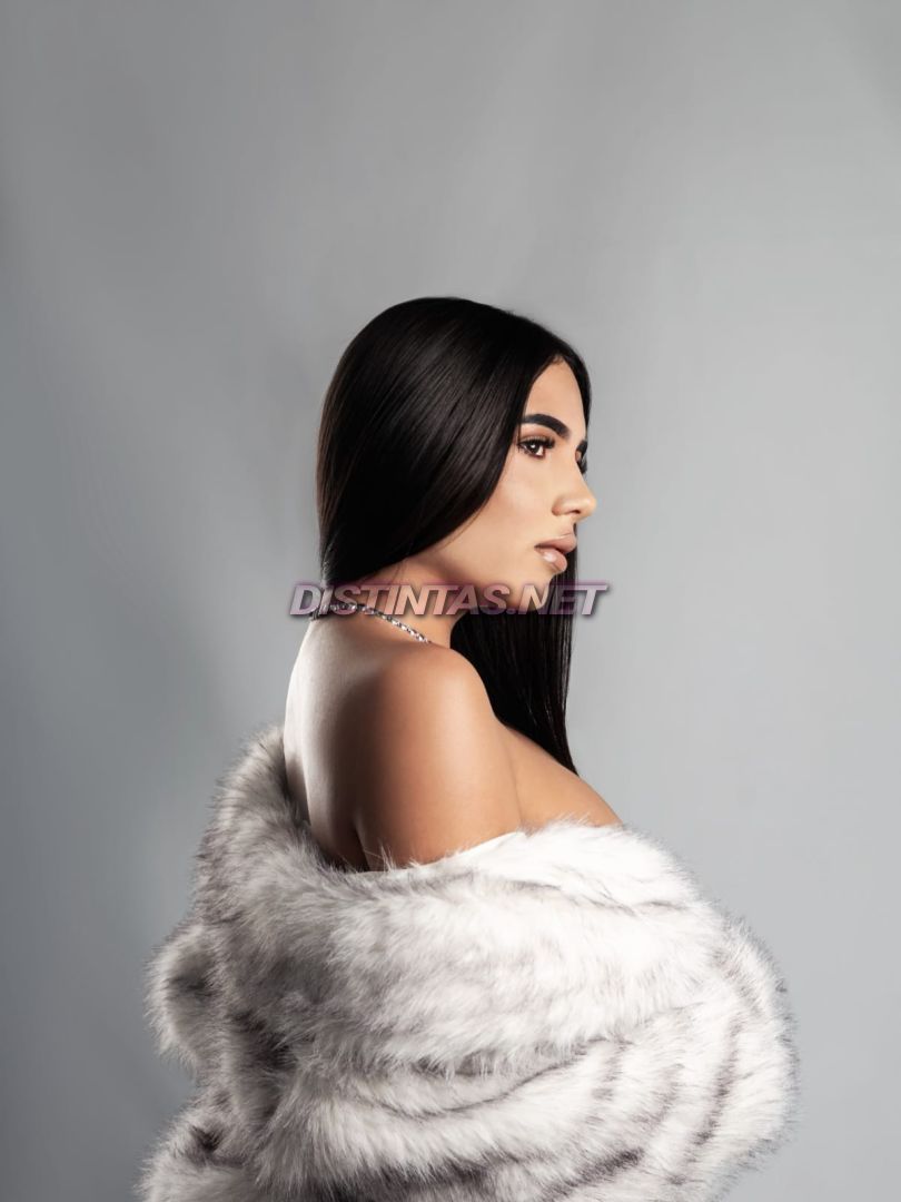 CARO GOITIA