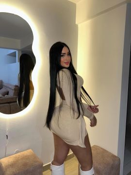 CARO GOITIA