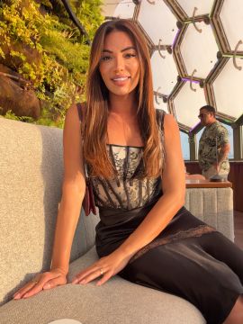Helyta Hot