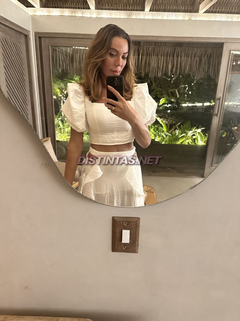Helyta Hot