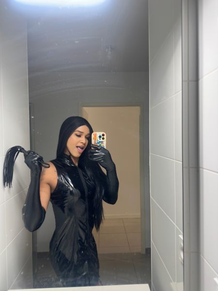 🔥DISPONIBLE 🔥 ‪

❄️MAISON CLIMATISEE 🥶❄️

 

Bienvenue sur mon profil, je m'appelle Lara, une belle femme trans brésilienne. je suis une jeune étudiante je suis bien à la personne qui a sur les photos pas de tricherie en arrivant j'ai 22 cm de bijoux et sans tabou Je suis 100%actif ••
malgré que j'ai de très belles fesses elles sont là juste pour embellir mon physique de rêve vous pouvez toucher lécher mais pas les pénétrer Haaa je adore embrece. 
    
✅bien active 22cm
✅Domination soft 🌟
✅ FIST
✅ POPPERS 
✅ Appartement hygiénique
✅ Fétiches
✅Frech Kiss
✅Câlins
✅Felation nature 
✅Massages relaxants 
✅Préliminaries
✅Masturba 
✅69 
✅humiliation  
✅Pluie Blanche 💦
✅Toutes les positions sexuelles 
✅Caresses  
✅Gorge Profonde 
🌟Douche disponible 
           
       

 

🍼💦🍼💦🍼💦 

Je suis disponible pour recevoir dans mon apartment privé et discret.