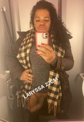 Laryssa 22Cm
