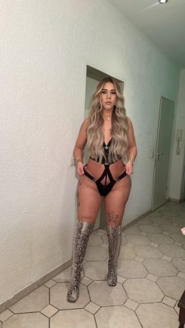 Ts valesca ferraz