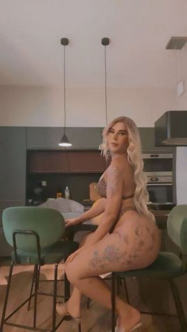 Ts valesca ferraz