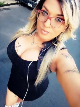 Alexa Salazar 