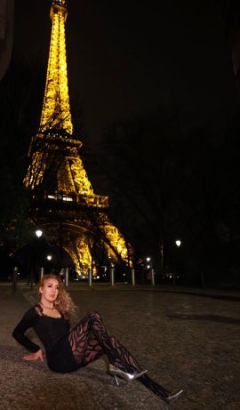 Izel Queen