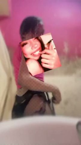 Samantha 