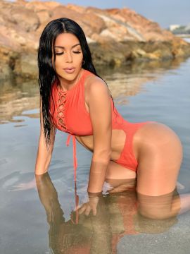 Larissa Miller