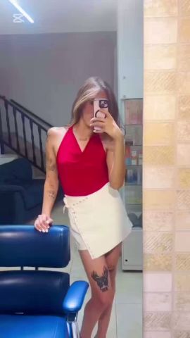 Laura LUXE 