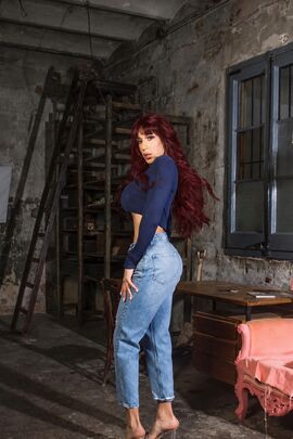 Lisa Jones
