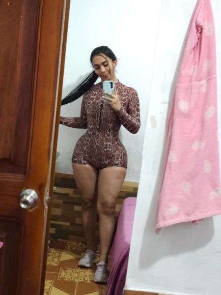 Lover of luxury, good vibes and special appointments.
Dinner? Events? A unique getaway? 💃
💌 Write to me and get ready for an experience you're going to want to repeat. 