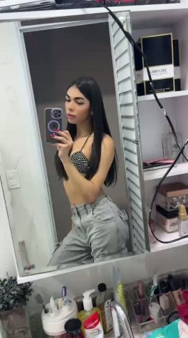 Thisla Bittencourt 