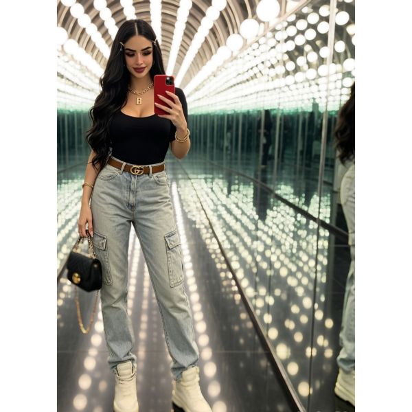 




🔥 CANDI: 23 Añitos, Piel Blanca, Nalgona y 24cm ¡Versátil! 🔥Candi Martínez: 23 Añitos, Piel Blanca y 24 cm de Puro Placer 🔥
 ¿Buscas una experiencia de nivel en Zapopan? Soy Candi, una chica de piel blanca y cabello negro, joven, atrevida y con un cuerpo que te va a encantar. 🍑 ¡Súper nalgona y con 24 cm que no te vas a creer!
 Soy súper versátil, me adapto a lo que tú busques: inter, pasiva o activa. ¡Tú mandas! 😈
 Lo que te ofrezco:
 Edad: 23 añitos (fresca y con toda la energía).
 Físico: Piel de porcelana, pelo negro azabache y curvas de infarto.
 El Plus: 24 cm listos para que los disfrutes como prefieras, sin prisas y con trato de novios.
 
🧼 Higiene impecable y discreción absoluta (independiente).
 📲 Mándame un WhatsApp ahora. 3317904773 No pierdas el tiempo con anuncios falsos, yo soy real, joven y estoy lista para consentirte. ¡Te espero
