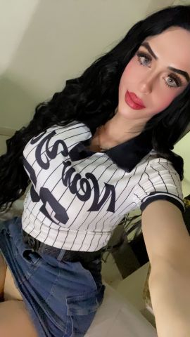 CANDI MARTINEZ 