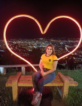 TATY MANABA BLANQUITA 