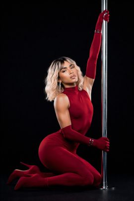 Tiffany Dominatrix XXL