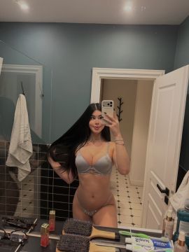 Mia Angel