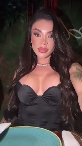 Mirella Brasilienne