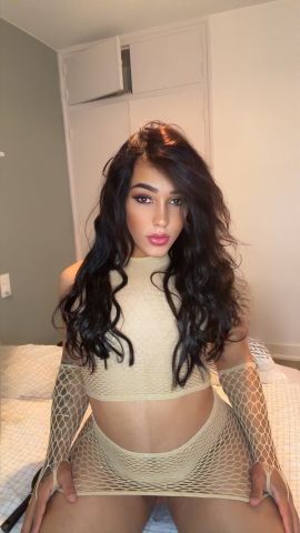 Yasmin Fernandes 