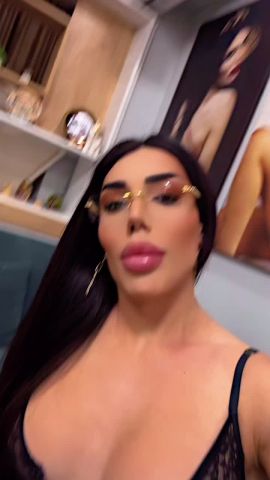 Lili Fox