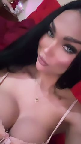 Daniela del Valle 