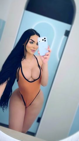 Daniela del Valle 