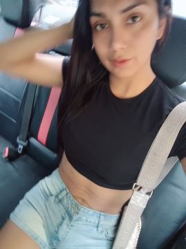 Estefany Bella