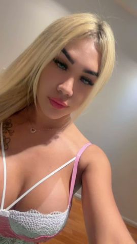 Zoe Py