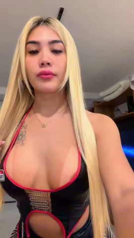 Zoe Py
