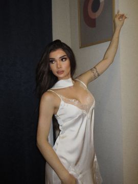 Alina Boz
