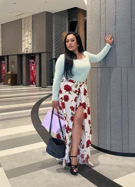Star top hot bbw