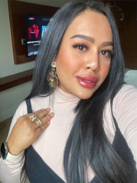 Star top hot bbw