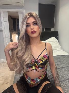 Blond