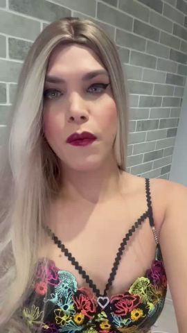 Blond