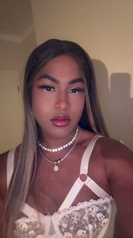 Jasmin Vogue