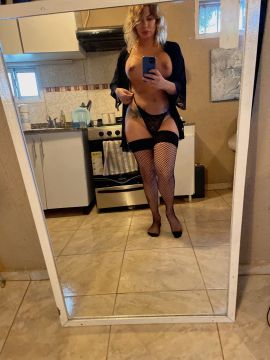 Lara Zn