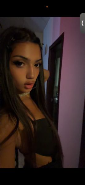 Hi i’m barbie pretty sexy perfect body gonna go wild with me🐾😋