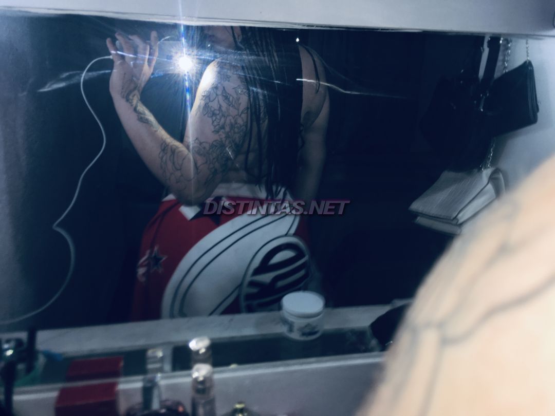 Nicole 