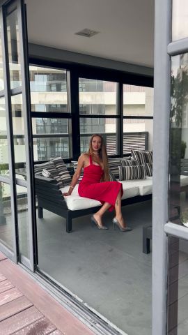 Anita Prado 
