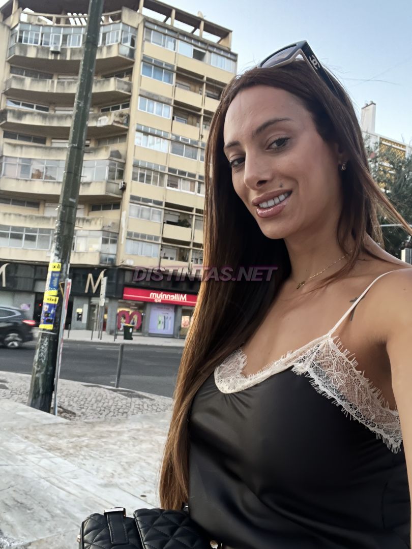 Anita Prado 