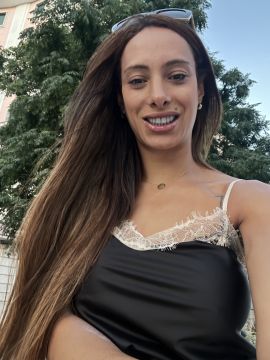 Anita Prado 