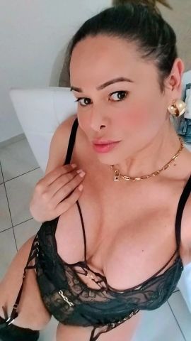 Flavia santos