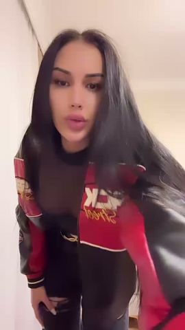 Selena 