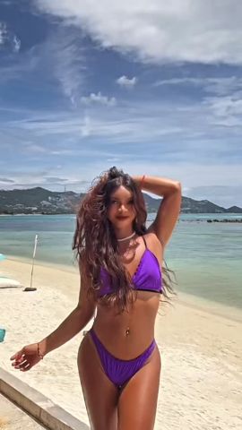 Carlita Morenita