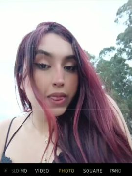 Lia Soffia V